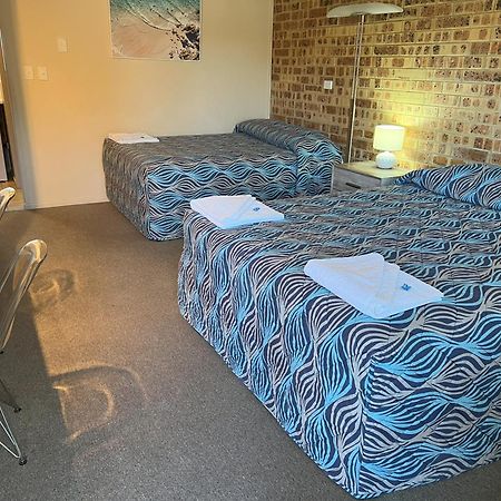 Golden Beach Motor Inn, Caloundra Ngoại thất bức ảnh