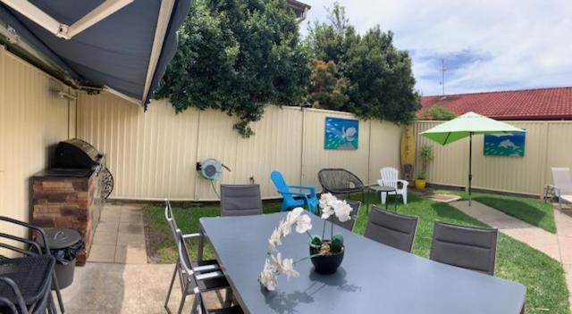 Golden Beach Motor Inn, Caloundra Ngoại thất bức ảnh