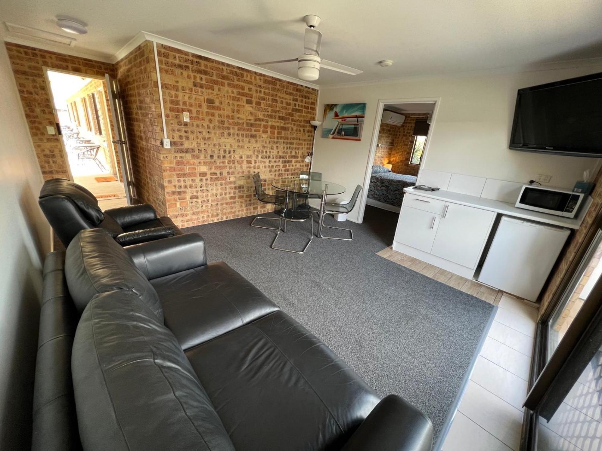 Golden Beach Motor Inn, Caloundra Ngoại thất bức ảnh